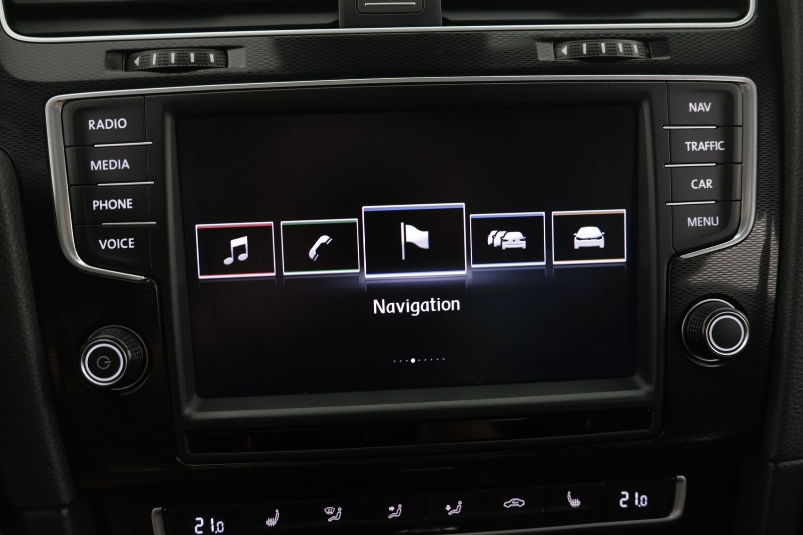 Volkswagen Golf 2015 GTE Plug-In Hybrid 150 kW (204 hv) DSG-automaatti - Adapt. Vak. / Kaistavahti / P. Tutkat / Discover Pro / Esilämmitys!