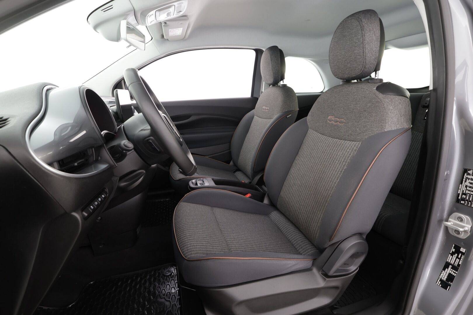 Fiat 500e 2022 Icon 3+1 118hv 42kWh - | P.Kamera | Kaistavahti | Navi | Vakkari | Digimittaristo | Apple&Android | Keyless | Suomi-auto | Kahdet renkaat |