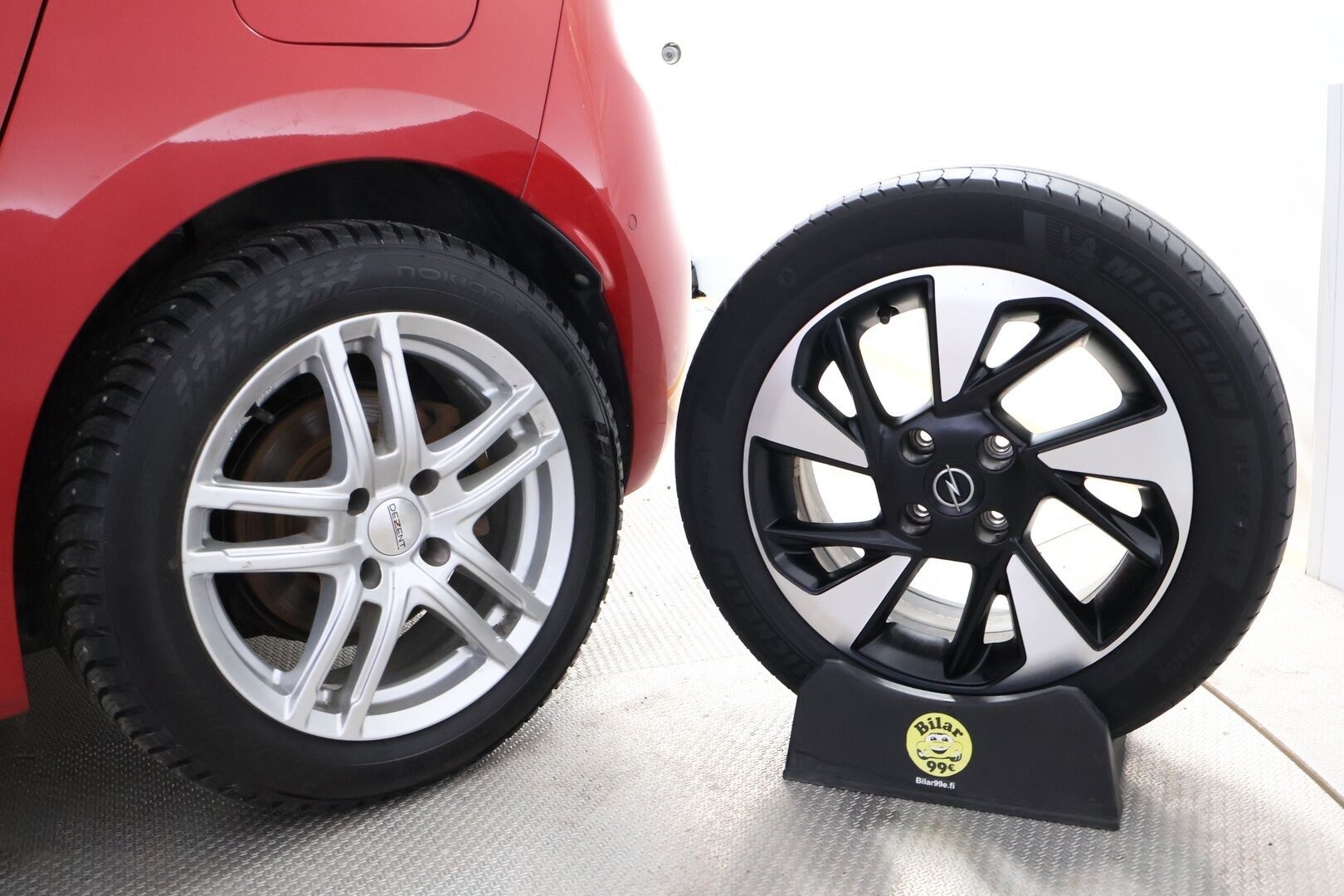 Opel Corsa-e 2020 5-ov Executive 136 automaatti * Lämpöpumppu / Adapt.Vakkari / Nahkasisusta / LED / BLIS / 360-Kamera - Supervarusteet / Suomiauto / Juuri tullut Tampereelle! - HULLUT JOULUT KORKOTARJOUS 2,49% 