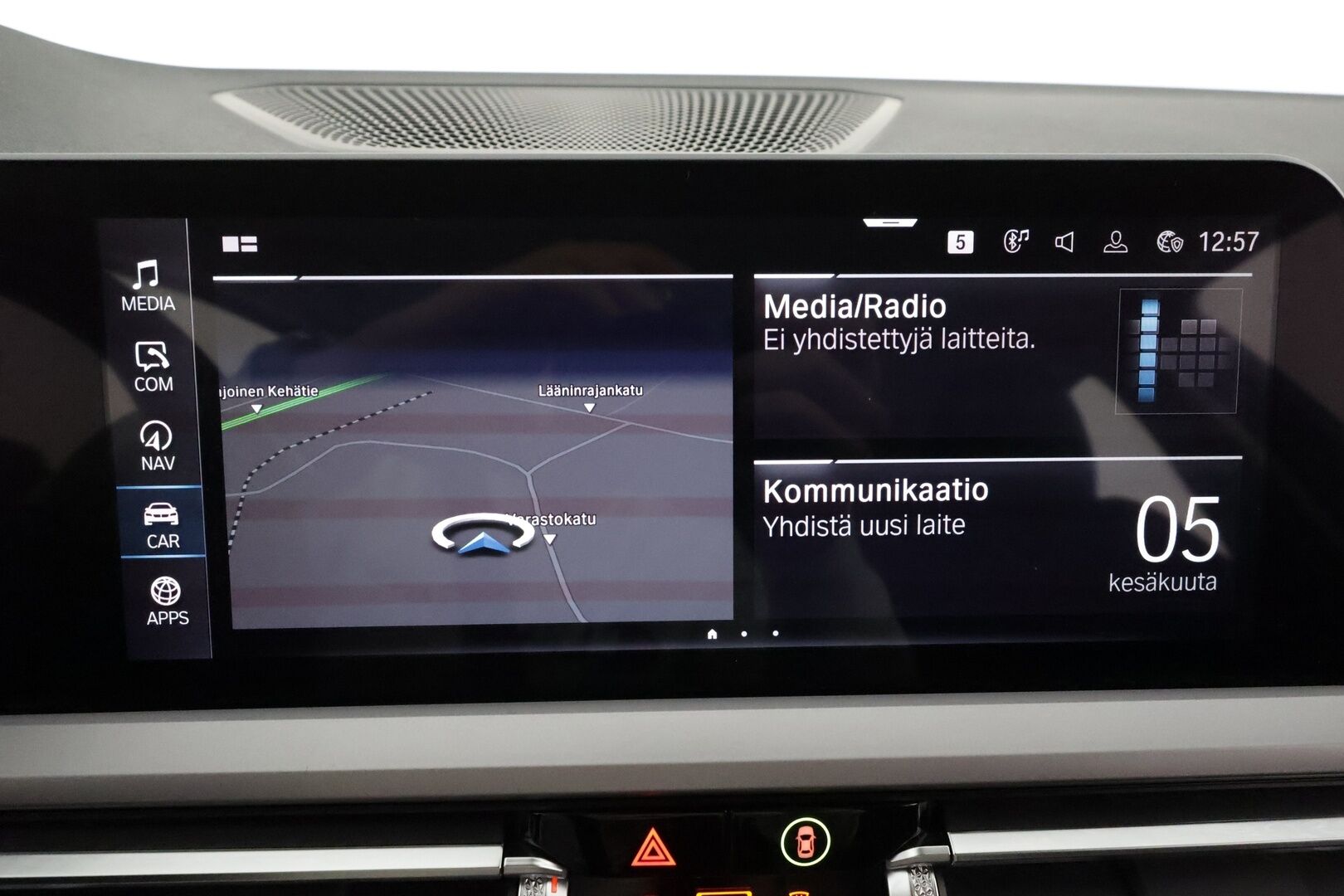 BMW 320 2022 G21 Touring 320e xd Charged Edition ** P.Tutkat / LED-valot / Sporttipenkit / Koukku / Navi / Kaistavahti / Keyless ** - 1.Om Suomi-auto / Merkkihuollettu / 2x Renkaat / Akku Kuntotarkistettu!