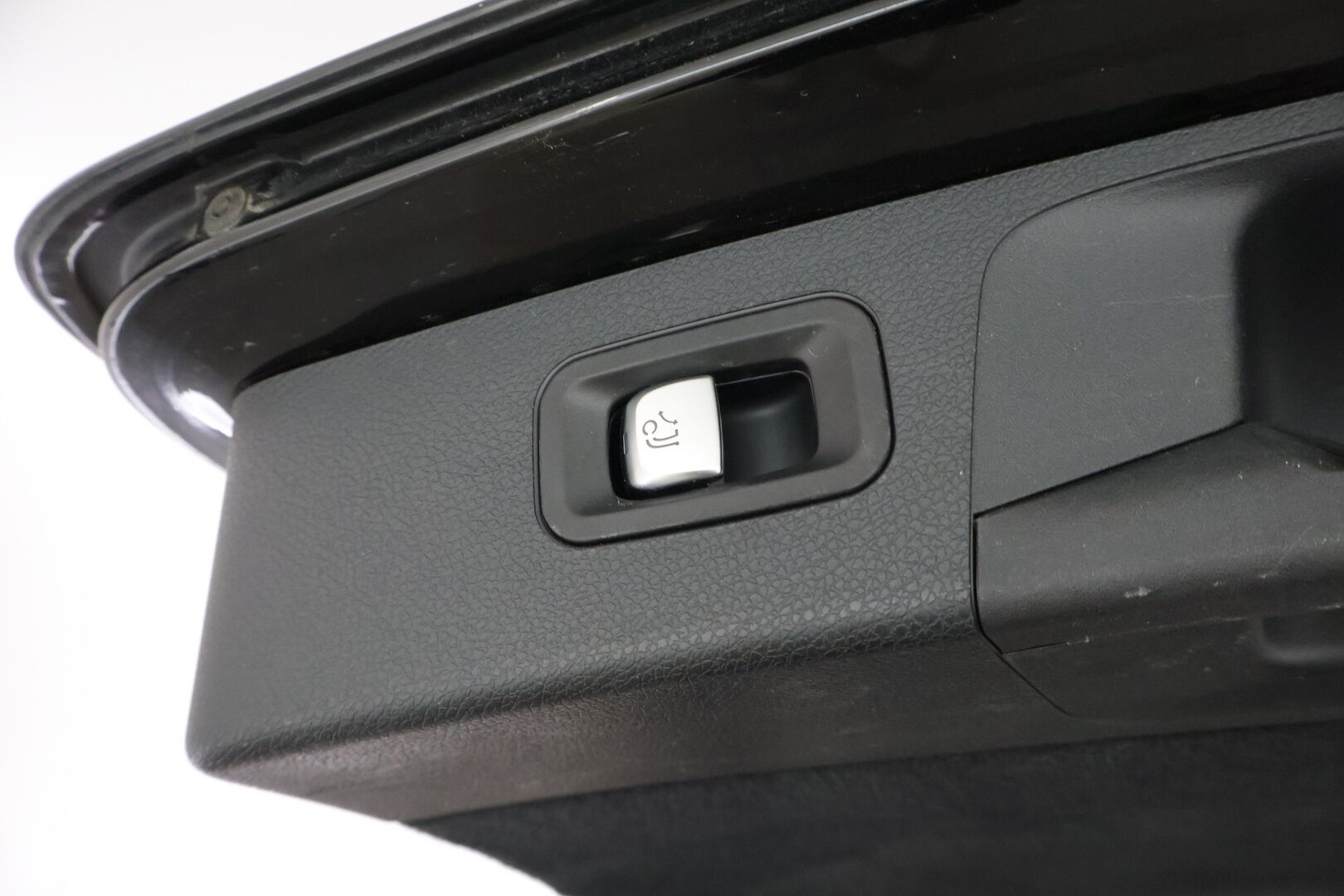 Mercedes-Benz E 2021 300 de T A Business Edition EQ Power *Widescreen / Ambient valot / Burmester äänentoisto!* - 3,99 % KORKOTARJOUS TÄHÄN AUTOON - Kahdet vanteet / Hyvin pidetty / Todella kattavat varusteet!