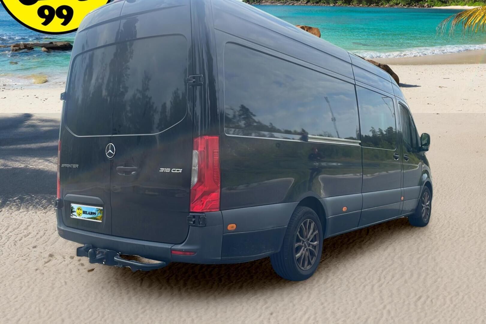 Mercedes-Benz Sprinter 2020 316 CDI Retkeilyauto 3+3 - Juuri saapunut | Vakkari | P-Kamera | Sorsan jatko-ohjaamo | Nukkumapaikka | Jääkaappi | Mikro | Invertteri | Televisio |