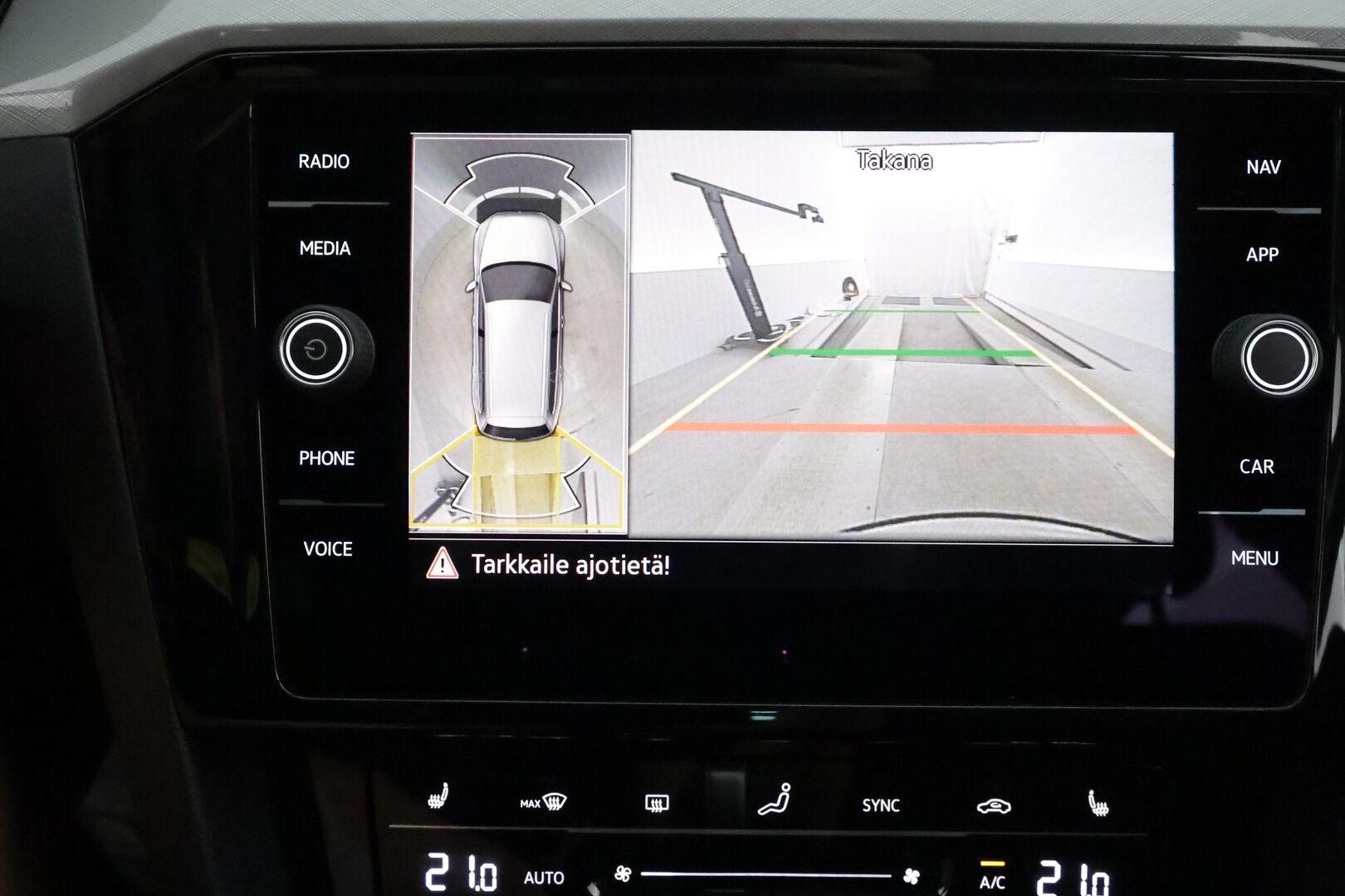 Volkswagen Passat 2022 Variant Comfort Business 2,0 TDI EVO SCR 110 kW DSG **Webasto / Koukku / Adapt.Vakkari / LED / 360° / Navi / Keyless** - 1-om Suomi-auto / Kahdet Renkaat