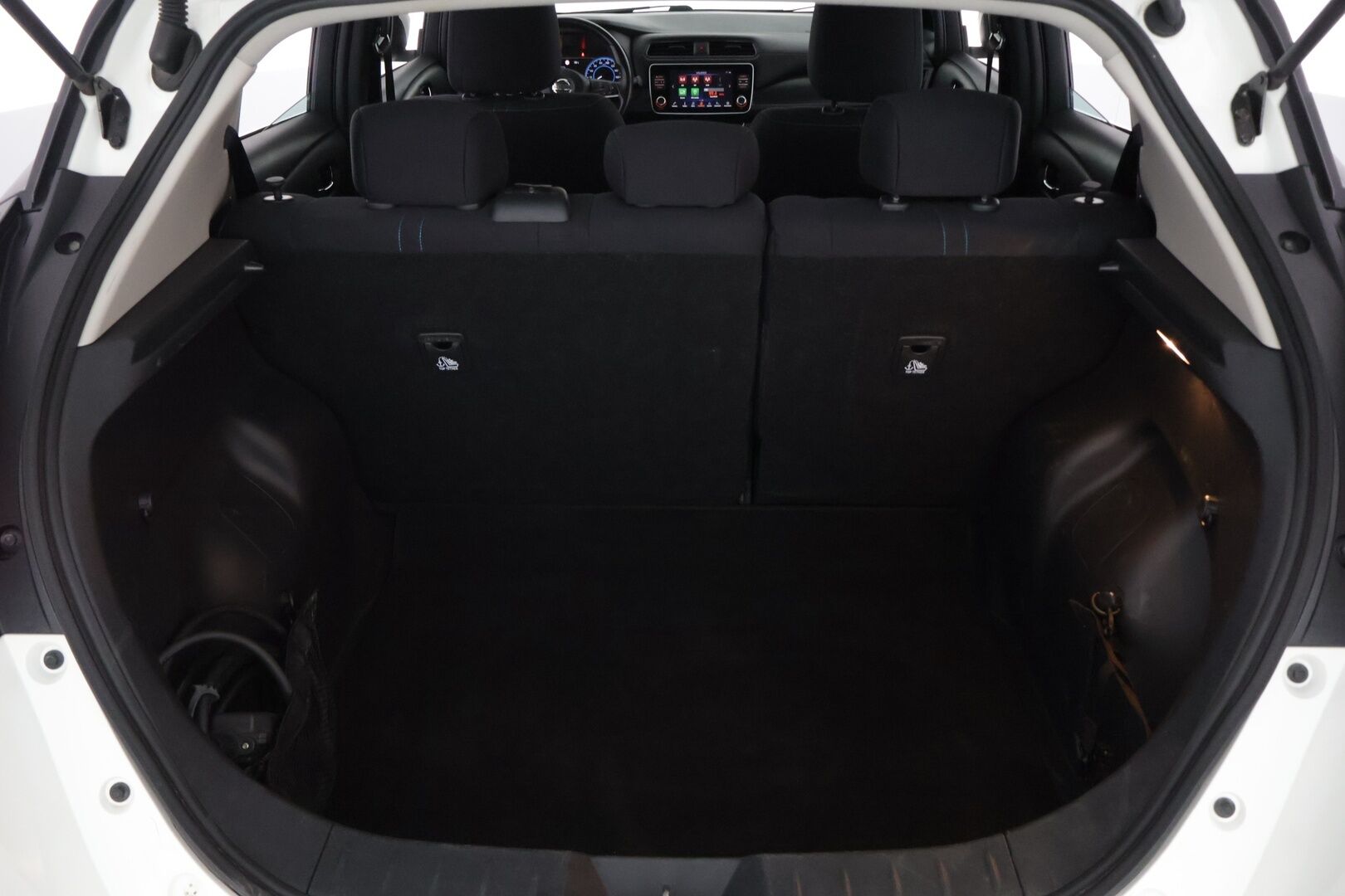 Nissan Leaf 2019 Acenta 40 kWh - *Adapt. Vakkari / BLIS / Kessy / P. Kamera / Lämpöpumppu /  Navi / Digimittaristo*