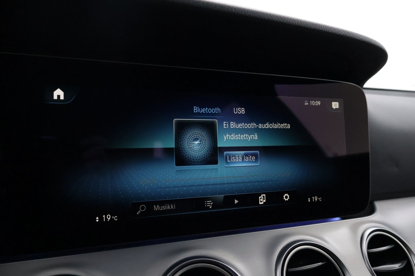 Mercedes-Benz E 2022 220 d Edition 4MATIC A *1-om. Suomiauto / Widescreen / 360° / KeyLessGo / Sporttinahat / Ambient / Koukku / S-Luukku* - Erittäin hyvin huollettu 1-omisteinen Suomiauto kaksilla laadukkailla renkailla ja vanteilla! - HULLU BLACKWEEK KORKOTARJOUS 2,49%