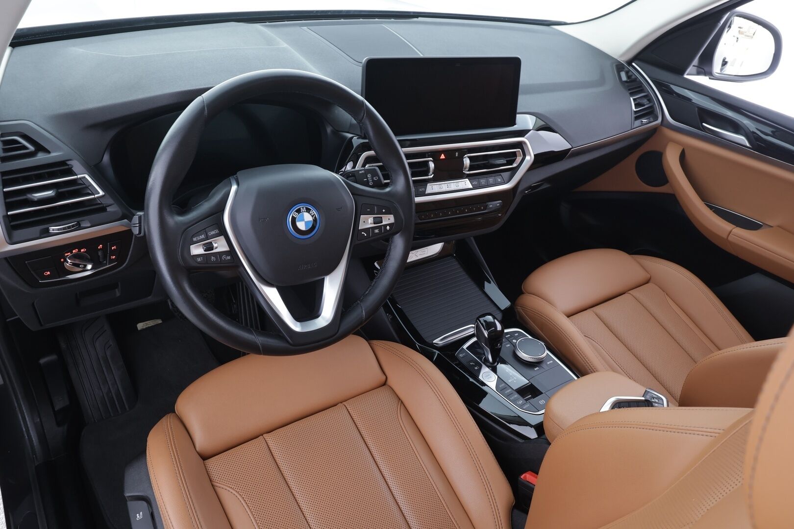 BMW X3 2022 G01 xDrive 30e A Charged Edition *Konjakkinahat / Urheiluistuimet / P-Kamera / Panorama / Suomi-auto / Hifit * - 1-omisteinen / Kahdet renkaat aluvantein