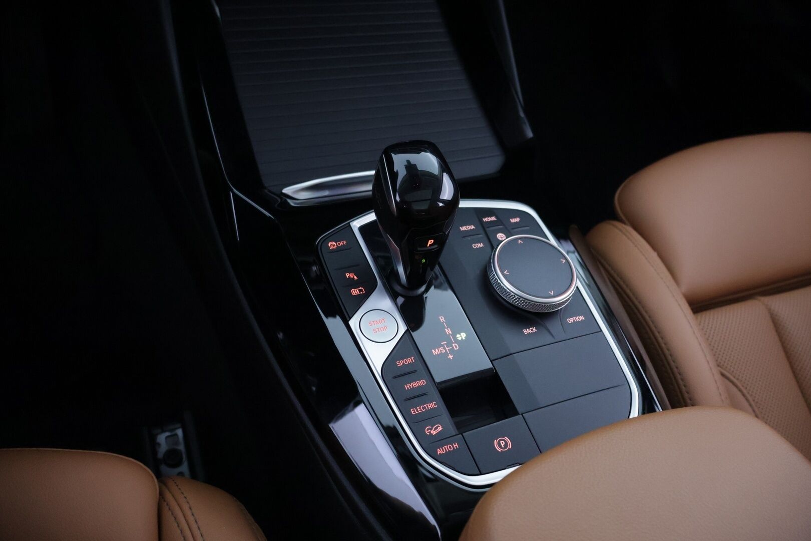 BMW X3 2022 G01 xDrive 30e A Charged Edition - 1Om Suomiauto | HiFi | Konjakkinahat | Panoraama | Peruutuskamera | LED | Lisälämmitin | Hyvät varusteet!