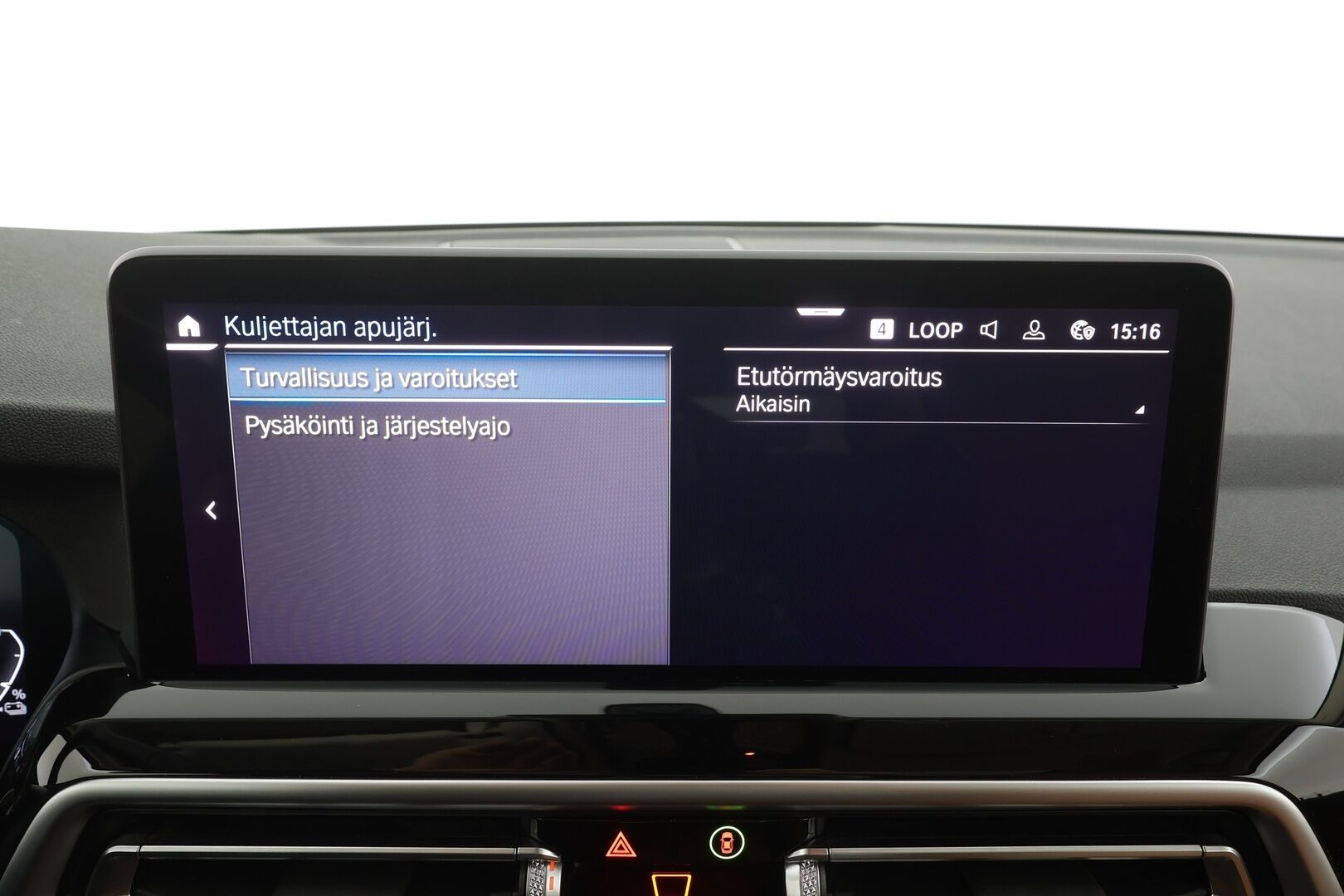 BMW X3 2022 G01 xDrive 30e A Charged Edition *Konjakkinahat / Urheiluistuimet / P-Kamera / Panorama / Suomi-auto / Hifit * - 1-omisteinen / Kahdet renkaat aluvantein