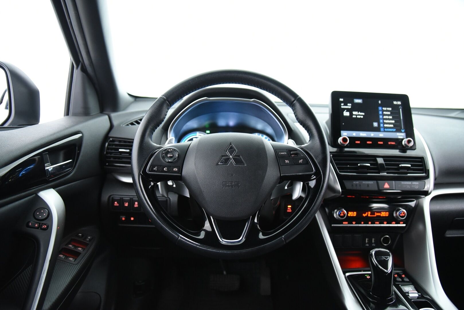 Mitsubishi ECLIPSE CROSS 2022 2.4 PHEV Invite plus 4WD / P. Kamera / LED- Ajovalot / Vakkari - 1. Om - Suomi-auto / Merkkiliikkeen huoltohistoria 