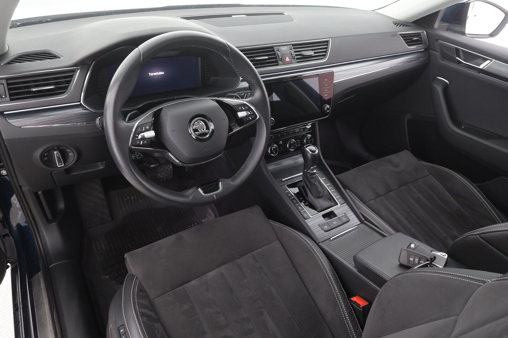 Skoda Superb 2022 Combi 1.4 TSI PHEV Style iV DSG Autom - | ACC | Webasto | Koukku | Muistipenkit | LED | P.Kamera | Keyless | 1.Om Suomi-auto | Kahdet Renkaat |