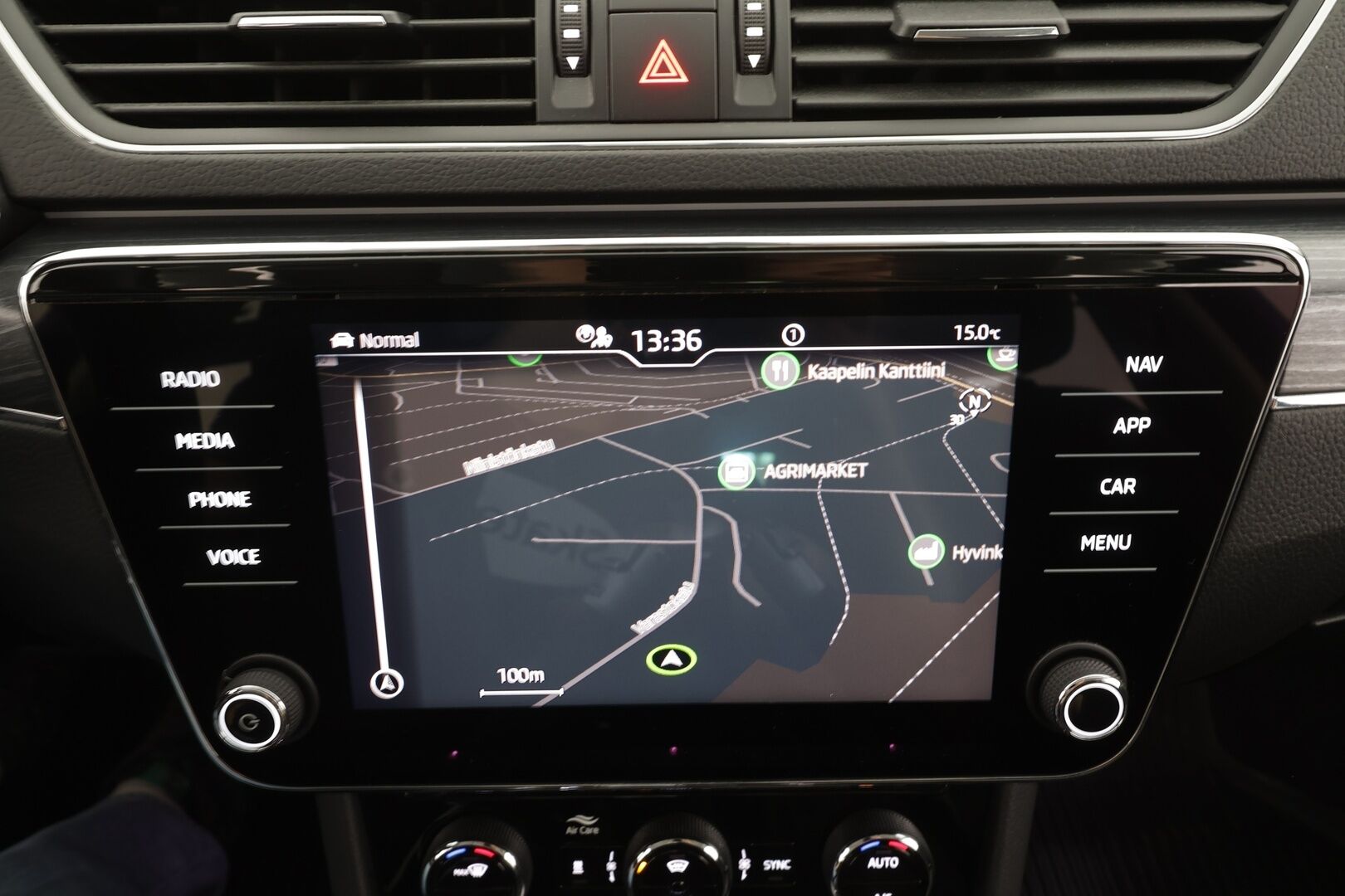 Skoda Superb 2022 Combi 1.4 TSI PHEV Style iV DSG Autom - | ACC | Webasto | Koukku | Muistipenkit | LED | P.Kamera | Keyless | 1.Om Suomi-auto | Kahdet Renkaat |