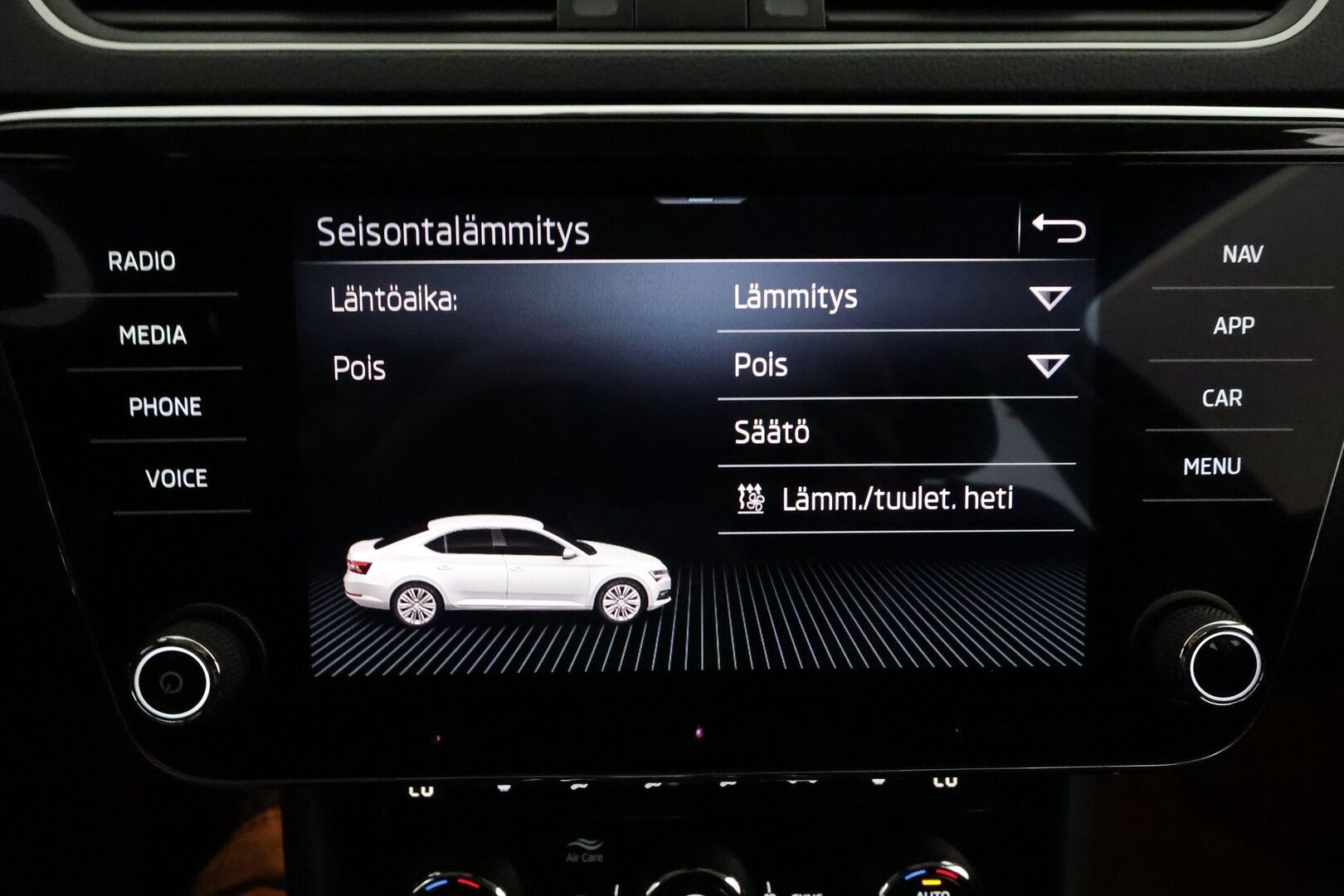 Skoda Superb 2022 2.0 TDI 150 Ambition BusinessLine DSG Aut. **Webasto / LED / Digimittaristo / Koukku / Vakkari / P.kamera** - 1-om Suomi-auto / Kahdet Renkaat / Merkkihuollettu!