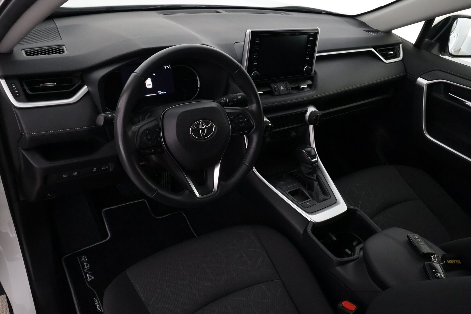 Toyota RAV4 2022 2,5 Hybrid Plus Edition - | ACC | Koukku | Navi | P.kamera ja tutkat | Keyless | Apple & Android | Lämm. ratti ja tuulilasi | LTA | RSA | Merkkihuollot | 1-om suomiauto | 