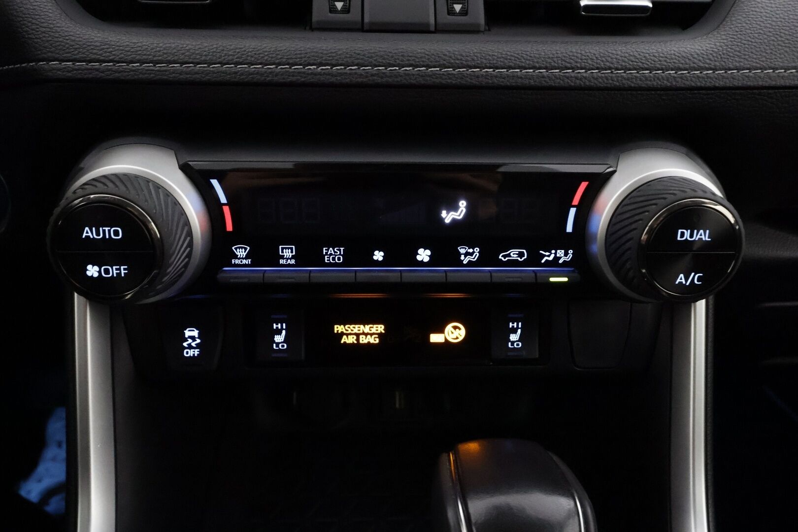 Toyota RAV4 2022 2,5 Hybrid Plus Edition - | ACC | Koukku | Navi | P.kamera ja tutkat | Keyless | Apple & Android | Lämm. ratti ja tuulilasi | LTA | RSA | Merkkihuollot | 1-om suomiauto | 
