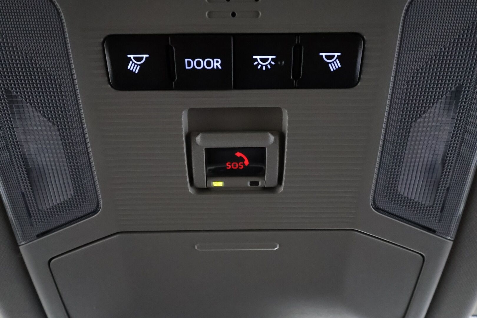 Toyota RAV4 2022 2,5 Hybrid Plus Edition - | ACC | Koukku | Navi | P.kamera ja tutkat | Keyless | Apple & Android | Lämm. ratti ja tuulilasi | LTA | RSA | Merkkihuollot | 1-om suomiauto | 