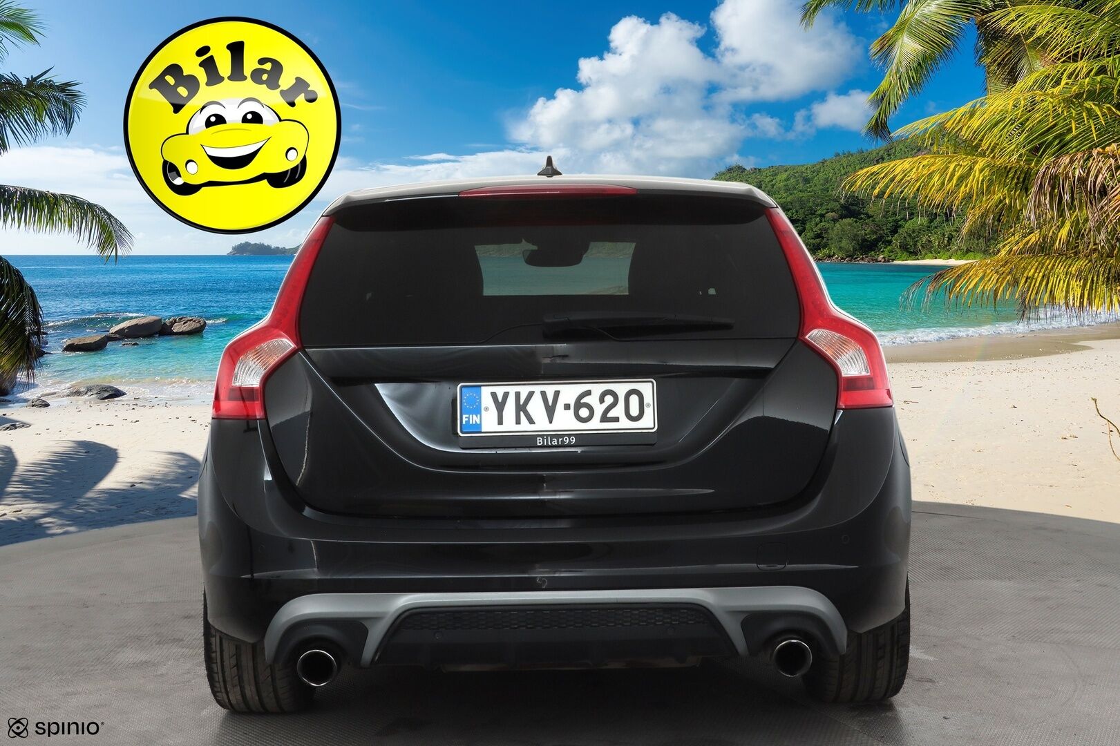 Volvo V60 2017 T5 R-Design aut * Webasto / Vakkari / Xenon / P.Tutkat / Muistipenkki / Navi / Keyless * - Kahdet renkaat aluvanteilla