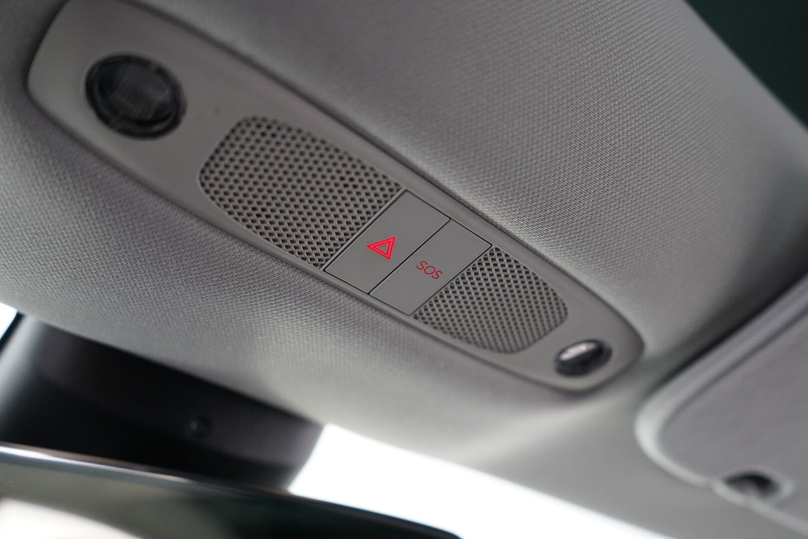 Tesla Model 3 2020 Performance Dual Motor AWD * FSD / Premium Audio / Lasikatto * - KATSO KAMPANJAHINTA! / Täysin itsenäinen ajo FSD / Kahdet renkaat / Käyttöönotto: 31.08.2020 - Osta nyt, maksa vasta ensi vuonna