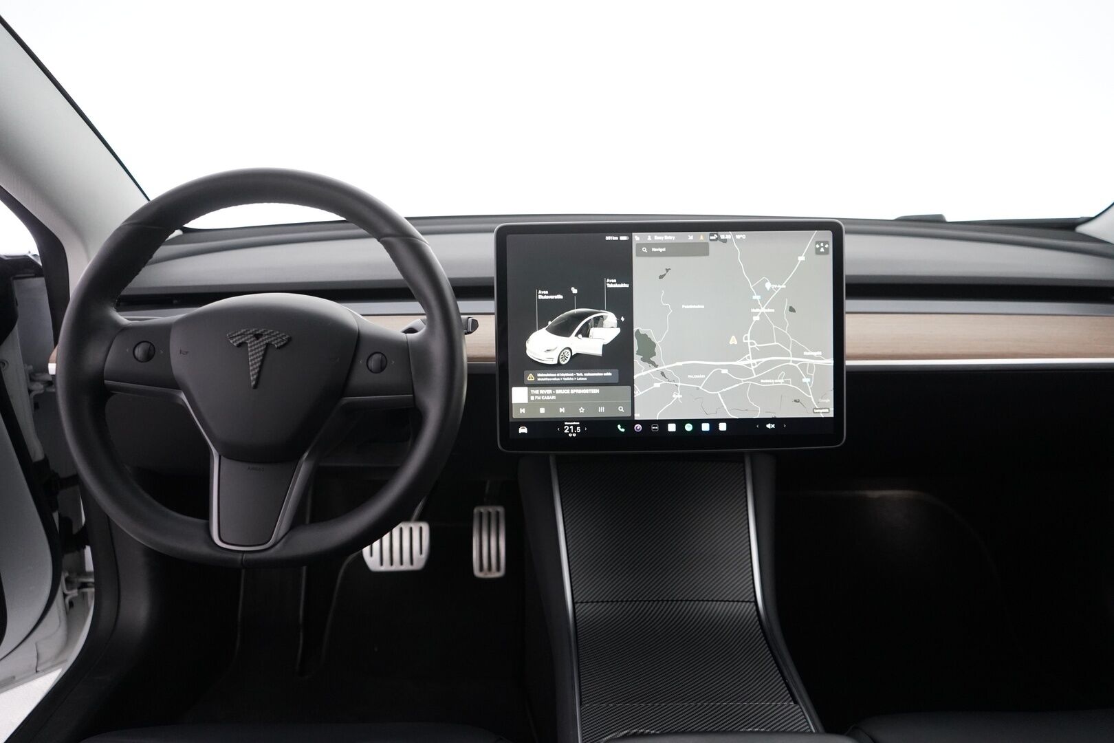 Tesla Model 3 2020 Performance Dual Motor AWD * FSD / Premium Audio / Lasikatto * - Täysin itsenäinen ajo FSD / Kahdet renkaat