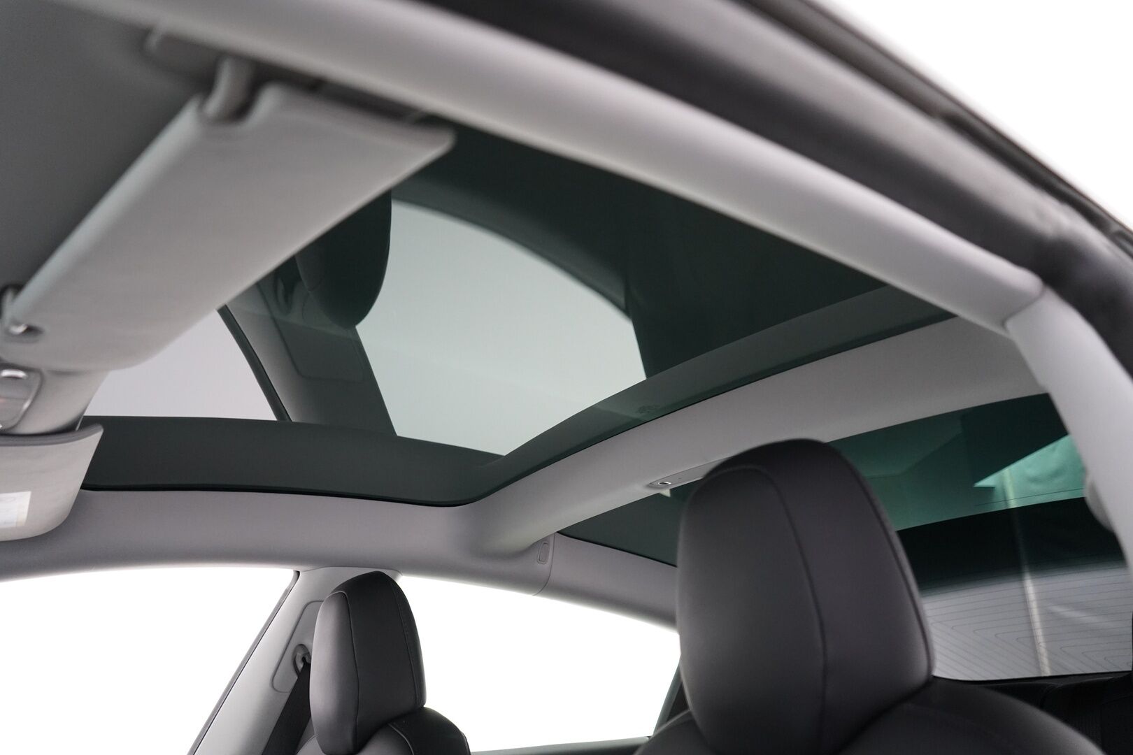Tesla Model 3 2020 Performance Dual Motor AWD * FSD / Premium Audio / Lasikatto * - Täysin itsenäinen ajo FSD / Kahdet renkaat