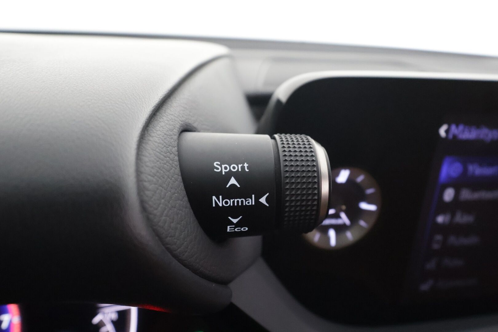 Lexus ES300 2022 300h Business Edition * ACC / P.kamera / Lasikattoluukku / Ruskeat nahat / Sähköpenkit / Navi / LED / Keyless * - Suomi-auto / Kahdet renkaat aluvanteilla / Merkkihuollettu - HULLUT AVAJAISHULINAT KORKOTARJOUS 3,29 %