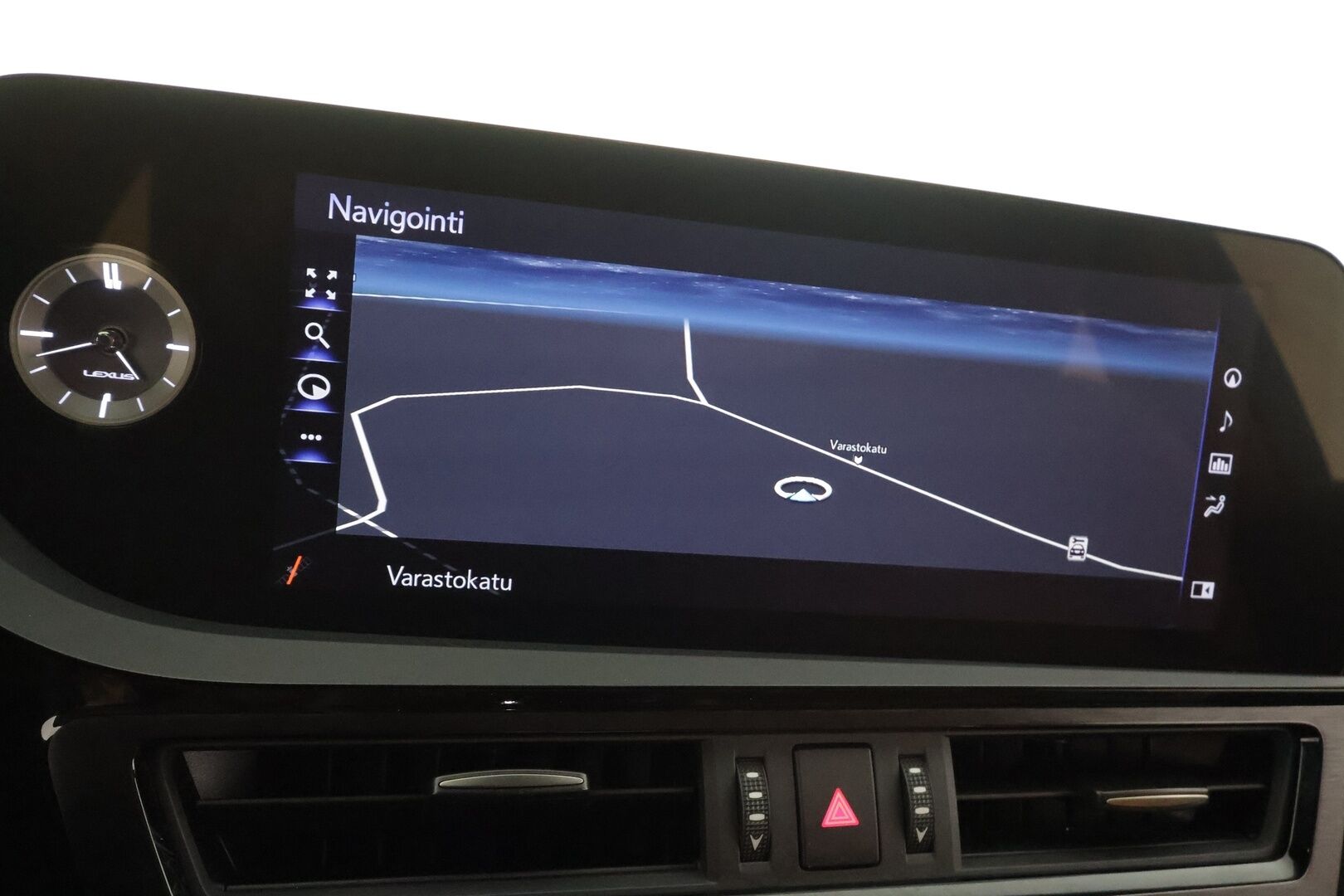 Lexus ES 2022 300h Business Edition * ACC / P.kamera / Lasikattoluukku / Ruskeat nahat / Sähköpenkit / Navi / LED / Keyless * - Suomi-auto / Kahdet renkaat aluvanteilla / Merkkihuollettu