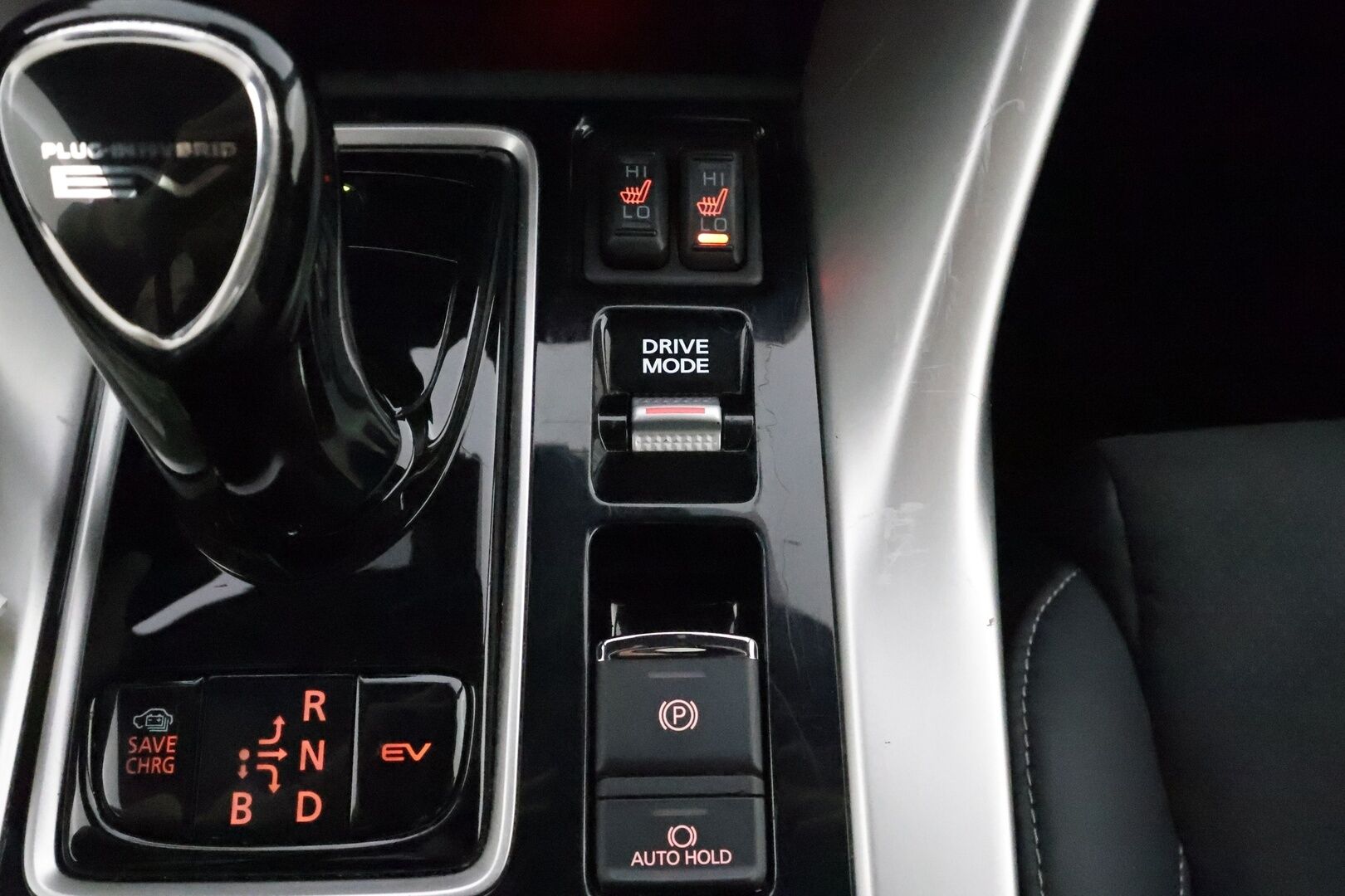 Mitsubishi Eclipse Cross 2022 2.4 PHEV Invite 4WD **1-om Suomi-auto / Merkkihuollettu / P.kamera / Keyless / Kaistavahti / LED valot**