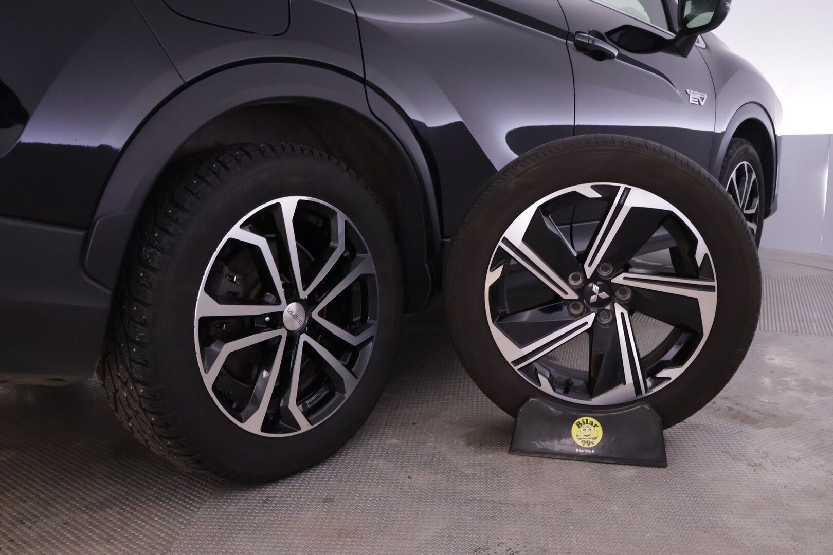 Mitsubishi Eclipse 2022 Mitsubishi Eclipse Cross 2.4 PHEV Inform 4WD *Akkukäyttöinen lisälämmitin / P.Kamera / Koukku / LED* - *Merkkihuollettu / Kaukovaloautomatiikka*