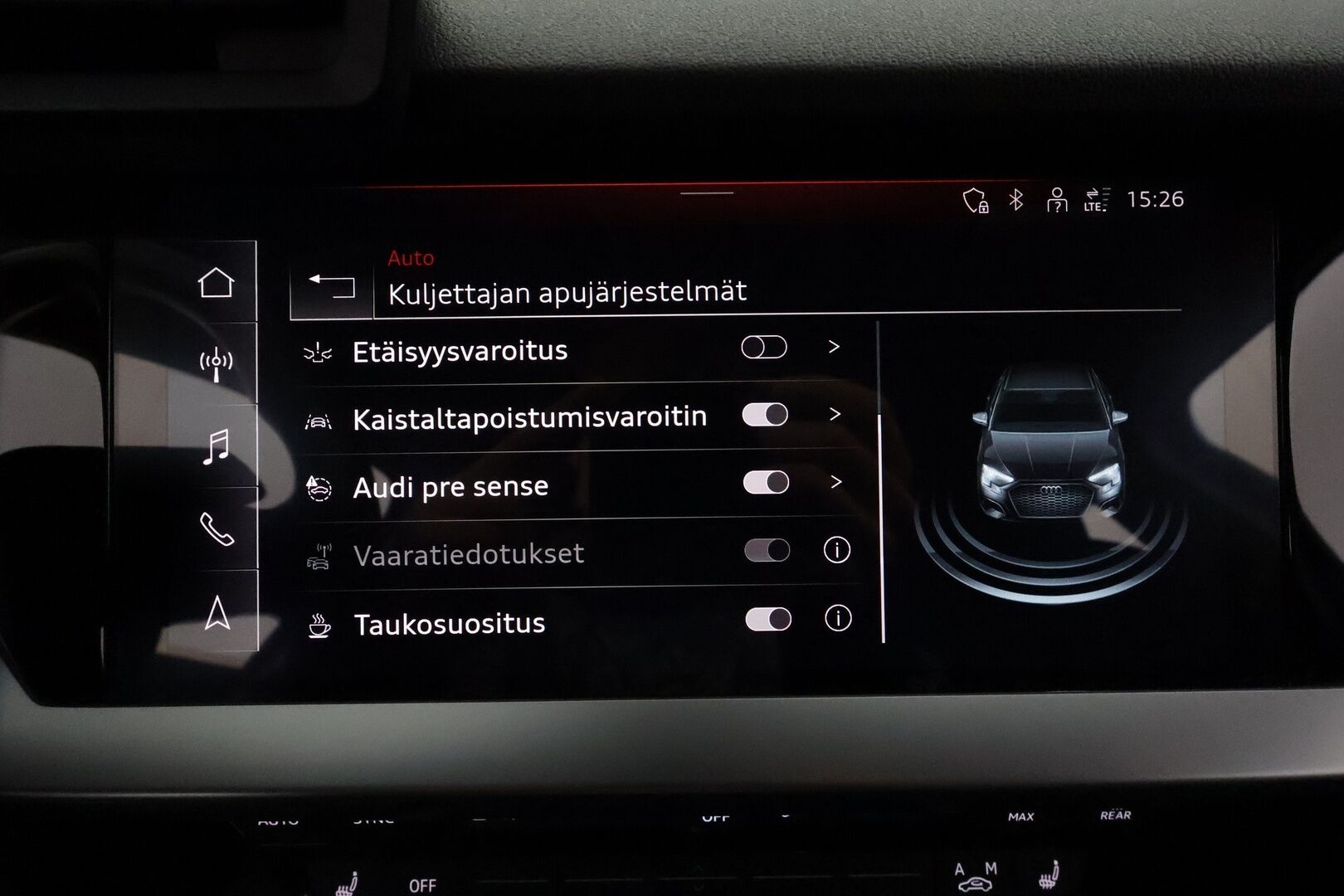 Audi A3 2022 Sedan Business 30 TFSI 81kW MHEV S tronic **Webasto / ACC / LED / P.Tutka / Sporttipenkit / Kaistavahti** - 1-om Suomi-auto / Kovilla varusteilla! - HULLUT JOULUT KORKOTARJOUS 2,49% 