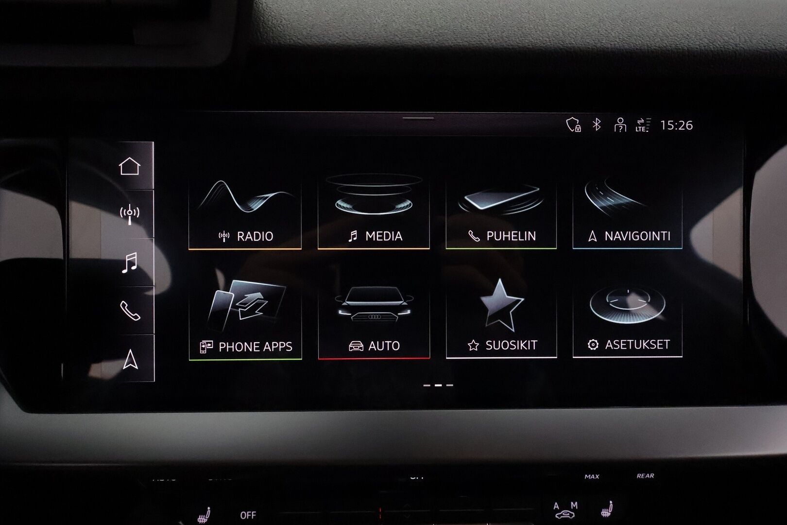 Audi A3 2022 Sedan Business 30 TFSI 81kW MHEV S tronic **Webasto / ACC / LED / P.Tutka / Sporttipenkit / Kaistavahti** - 1-om Suomi-auto / Kovilla varusteilla! - HULLUT JOULUT KORKOTARJOUS 2,49% 