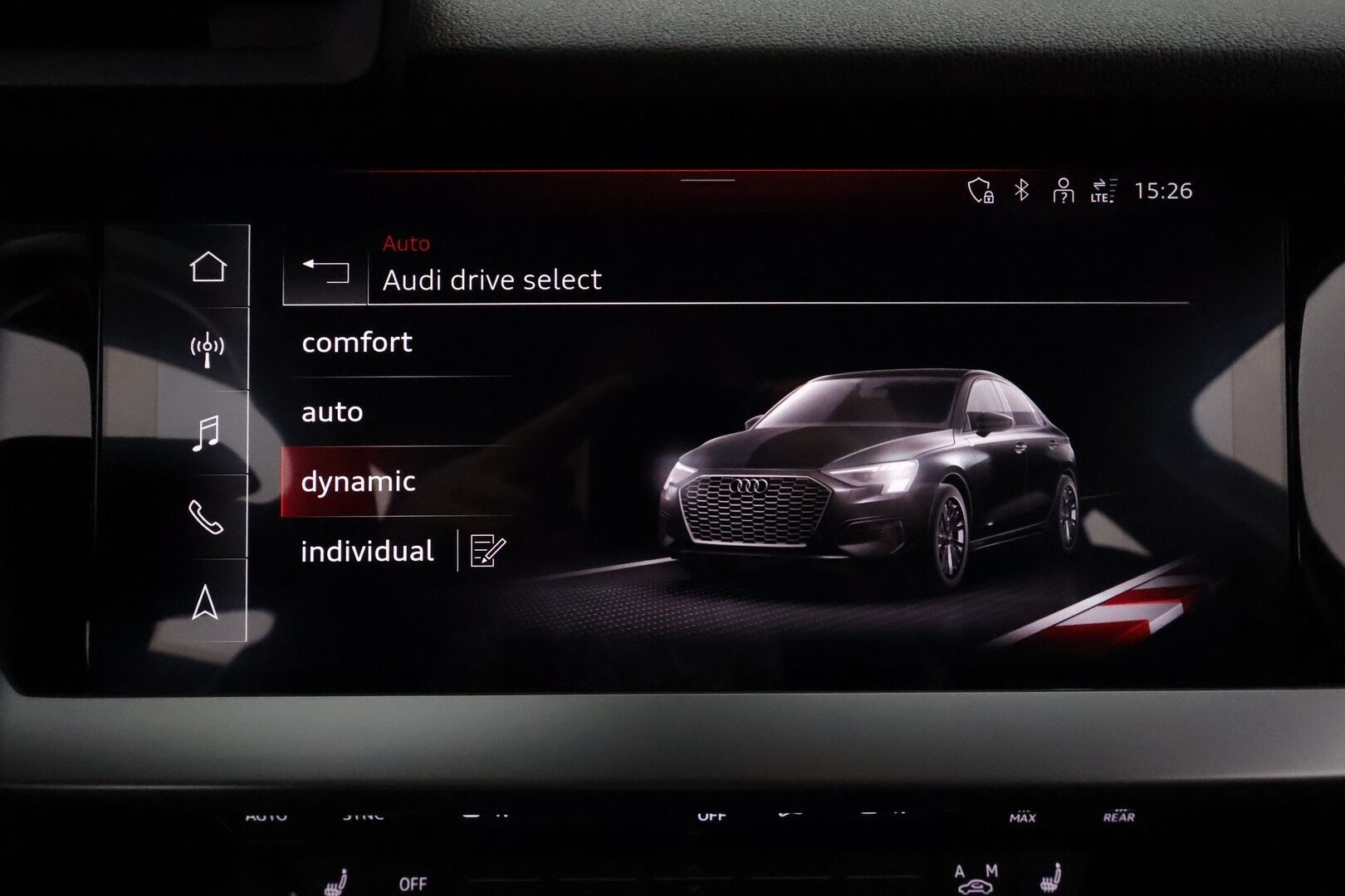 Audi A3 2022 Sedan Business 30 TFSI 81kW MHEV S tronic **Webasto / ACC / LED / P.Tutka / Sporttipenkit / Kaistavahti** - 1-om Suomi-auto / Kovilla varusteilla! - HULLUT JOULUT KORKOTARJOUS 2,49% 