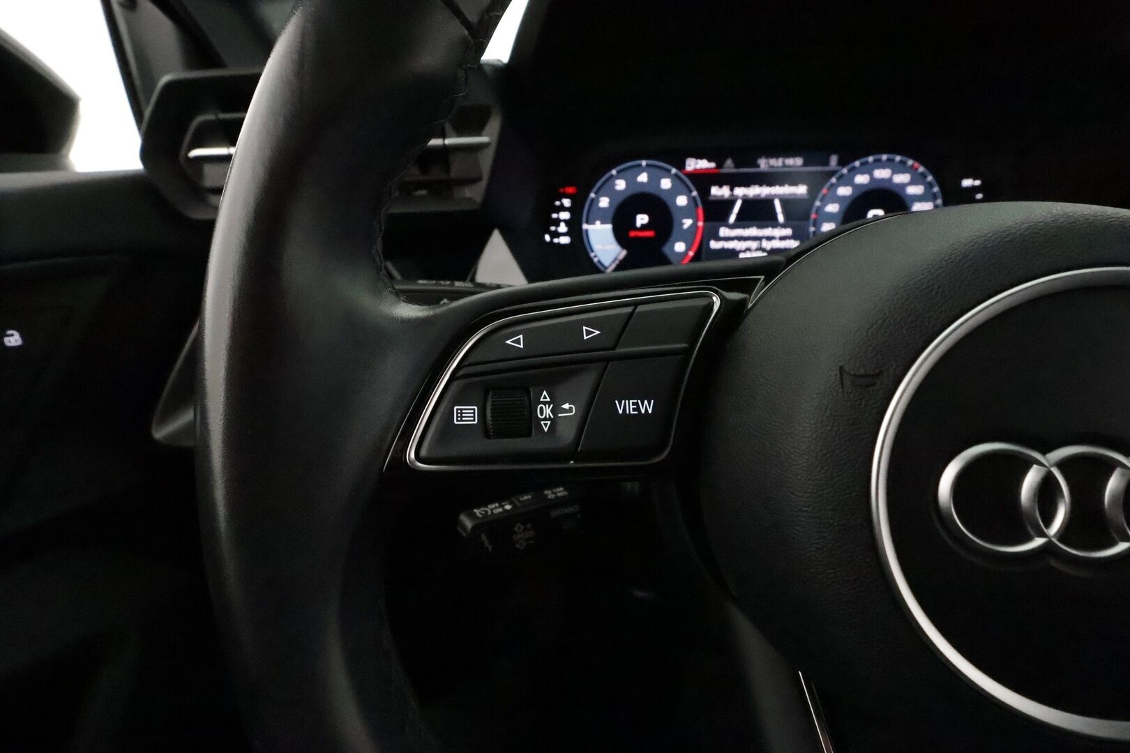 Audi A3 2022 Sedan Business 30 TFSI 81kW MHEV S tronic **Webasto / ACC / LED / P.Tutka / Sporttipenkit / Kaistavahti** - 1-om Suomi-auto / Kovilla varusteilla! - HULLUT JOULUT KORKOTARJOUS 2,49% 