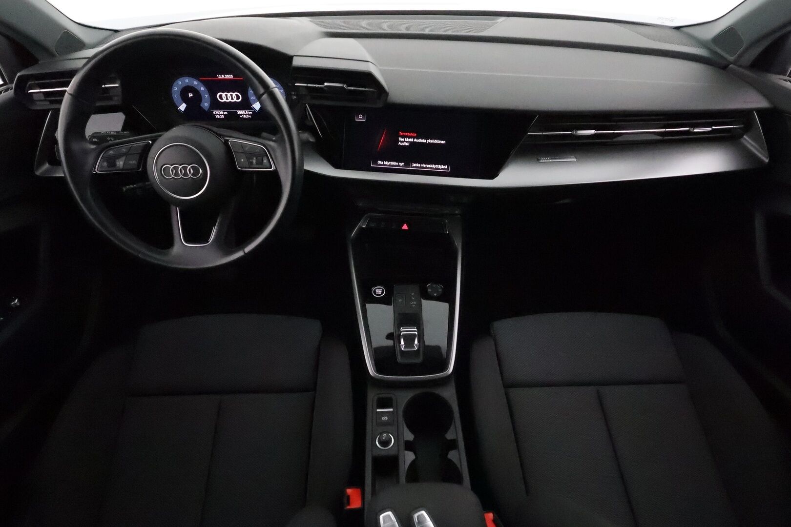 Audi A3 2022 Sedan Business 30 TFSI 81kW MHEV S tronic **Webasto / ACC / LED / P.Tutka / Sporttipenkit / Kaistavahti** - 1-om Suomi-auto / Kovilla varusteilla! - HULLUT JOULUT KORKOTARJOUS 2,49% 