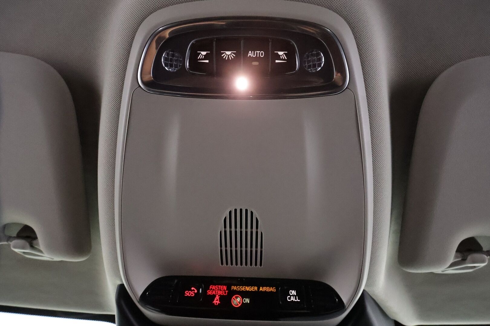 Volvo V60 Cross Country 2022 B4 AWD D-MHEV Business Edition aut * Webasto / Adapt.Vakkari / Koukku / High Perf Audio / P-Kamera / Apple&Android! - 1.Om Suomi-auto / Kahdet Renkaat - HULLUT AVAJAISHULINAT KORKOTARJOUS 3,29 %