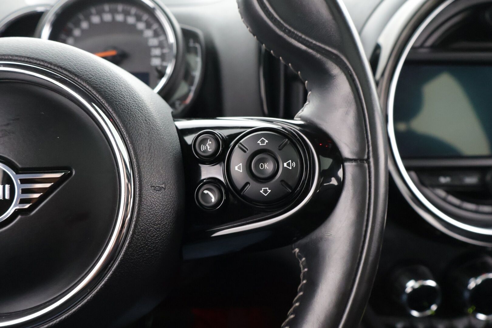 Mini Countryman 2019 Countryman Cooper SE ALL4 Farmari (AC) 4ov 1499cm3 A