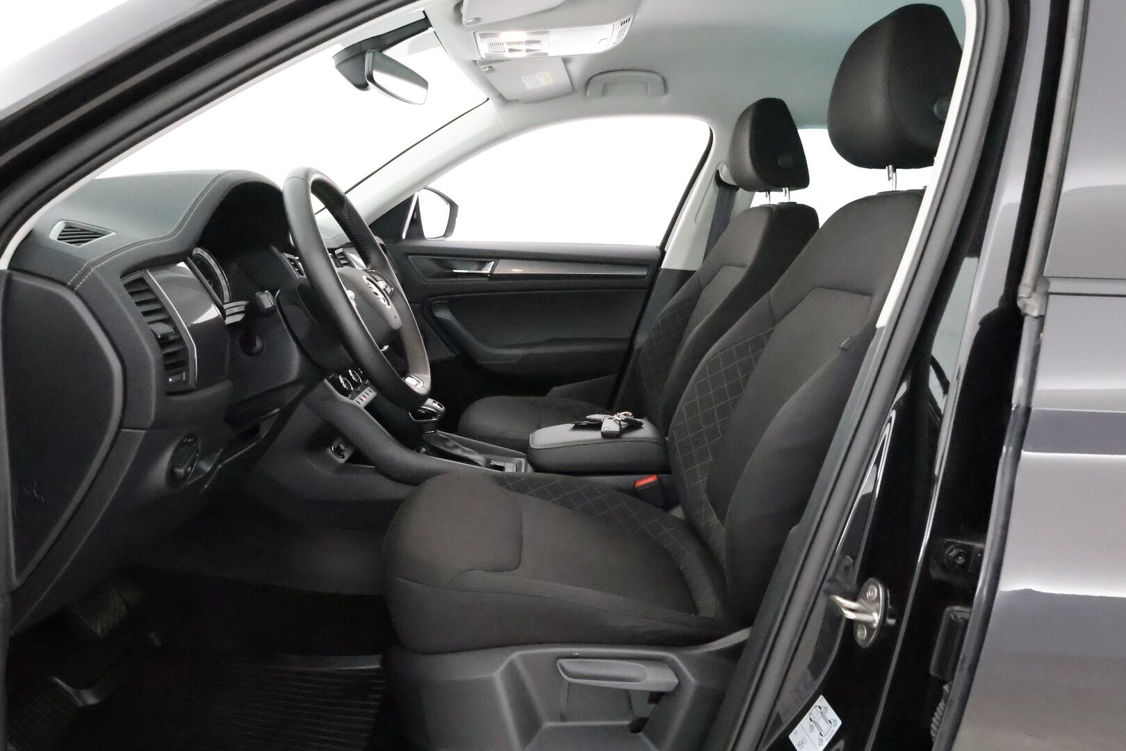 Skoda Kodiaq 2022 2.0 TDI 150 Active DSG Aut. - Suomen edullisin FACELIFT / 1-om. Suomi-auto / Webasto / Koukku / Vakkari / Tutkat / LED-valot / Apple&Android / 2x renkaat