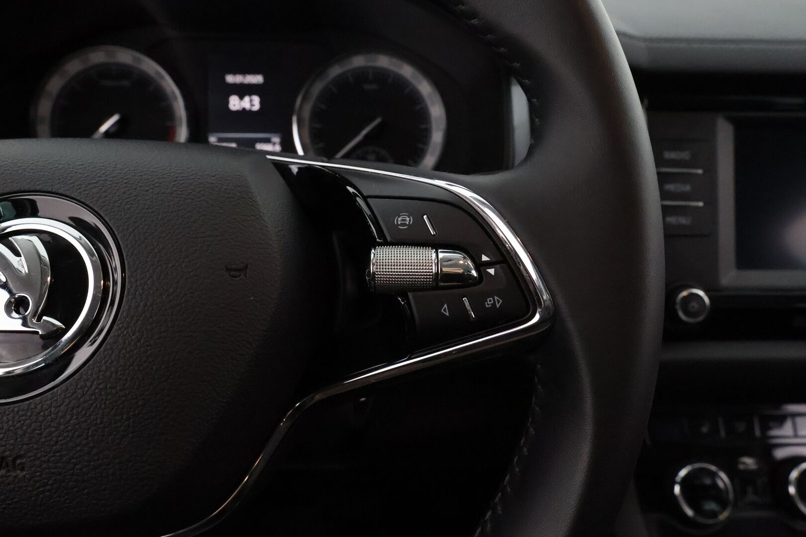 Skoda Kodiaq 2022 2.0 TDI 150 Active DSG Aut. - Suomen edullisin FACELIFT / 1-om. Suomi-auto / Webasto / Koukku / Vakkari / Tutkat / LED-valot / Apple&Android / 2x renkaat