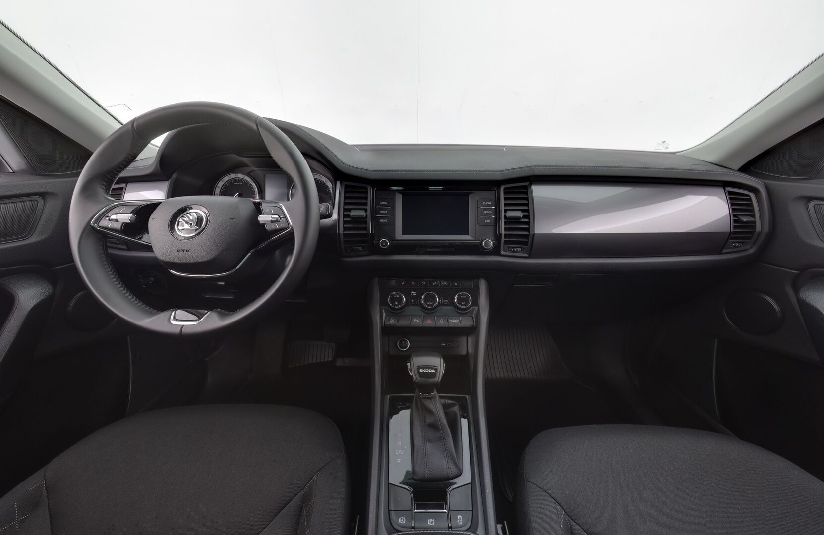 Skoda Kodiaq 2022 2.0 TDI 150 Active DSG Aut. - Suomen edullisin FACELIFT / 1-om. Suomi-auto / Webasto / Koukku / Vakkari / Tutkat / LED-valot / Apple&Android / 2x renkaat