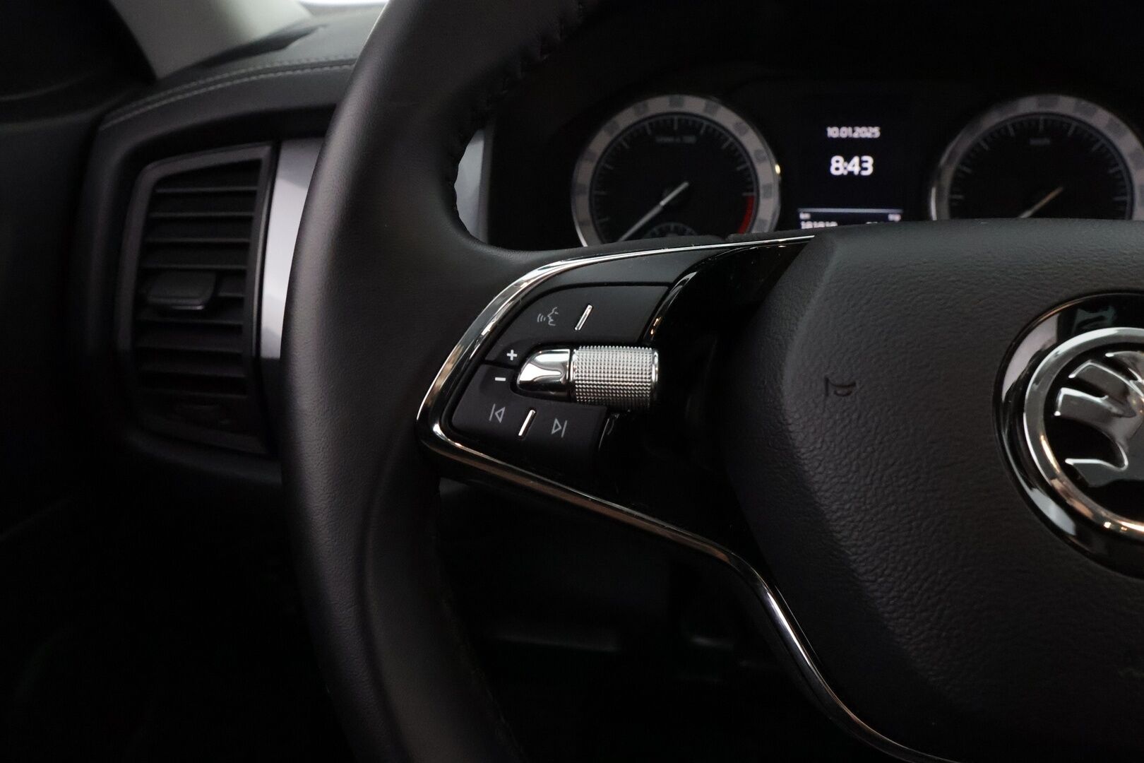 Skoda Kodiaq 2022 2.0 TDI 150 Active DSG Aut. - Suomen edullisin FACELIFT / 1-om. Suomi-auto / Webasto / Koukku / Vakkari / Tutkat / LED-valot / Apple&Android / 2x renkaat
