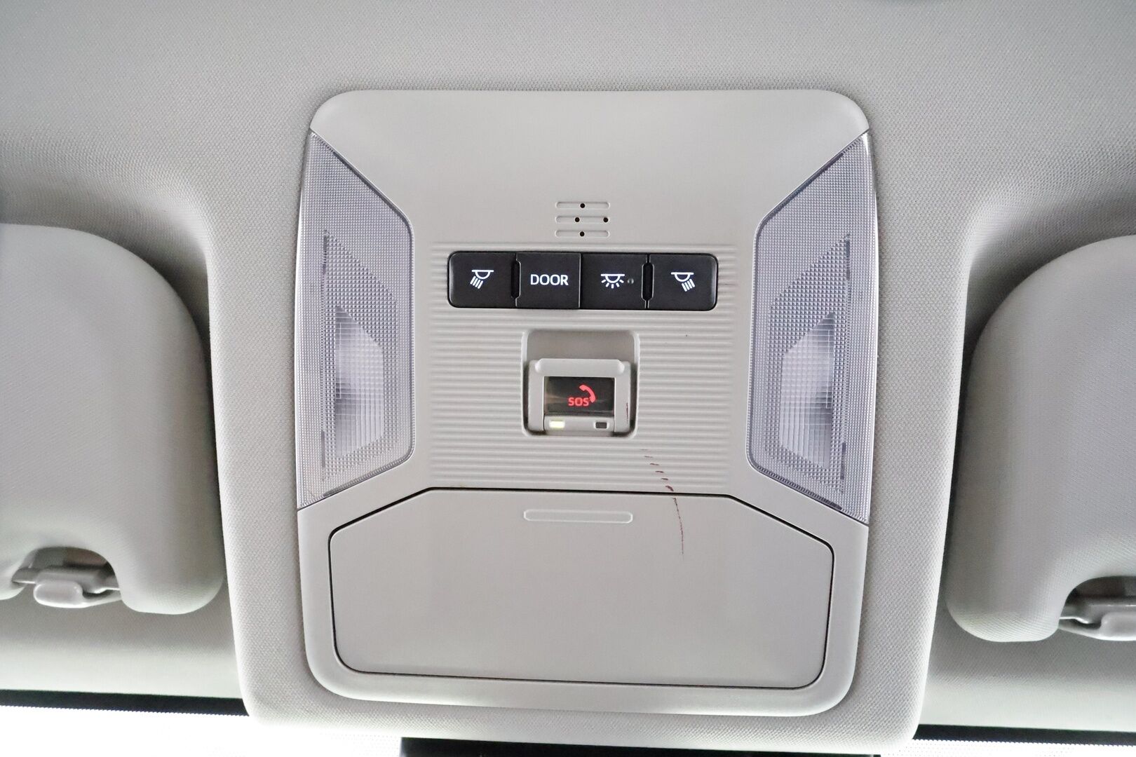 Toyota RAV4 2022 2,5 Hybrid Plus Edition - | 1-om suomiauto | Webasto | ACC | P.kamera ja tutkat | Navi | LED | LTA | Keyless | Lämm. ratti | Lämm. tuulilasi | Merkkihuollot | 2x renkaat aluin |