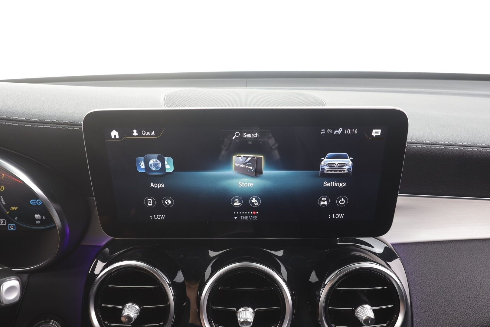 Mercedes-Benz GLC 2022 300 e 4MATIC A Business Coupé - | Koukku | Digimittaristo | Sporttipenkit | Puolinahat | P.kamera | Ambient | LED | Apple & Android | 2x renkaat aluin | 1-om suomiauto | ALV | 