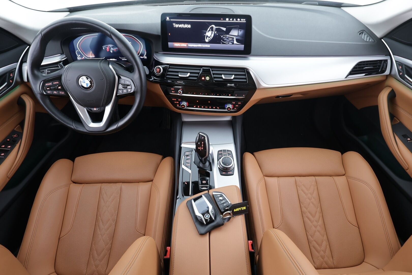 BMW 520 2022 G30 Sedan 520d A xDrive MHEV * HiFi / Webasto / Koukku / ACC / LED / P.kamera / Sporttinahat / Navi / Comfort Access * - 1-om Suomi-auto / Kahdet renkaat / Merkkihuollettu!