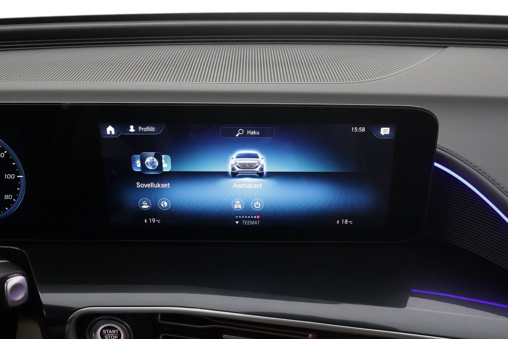 Mercedes-Benz EQC 2022 400 4MATIC Business AMG * Distronic+ / Multibeam-LED / Koukku / Lisälämmitin / Osasähköt / SporttiNahat * - Suomi-auto / Kahdet Renkaat