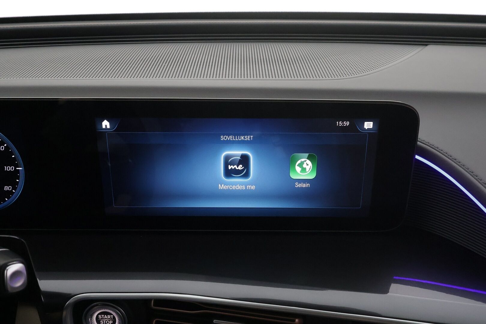 Mercedes-Benz EQC 2022 400 4MATIC Business AMG * Distronic+ / Multibeam-LED / Koukku / Lisälämmitin / Osasähköt / SporttiNahat * - Suomi-auto / Kahdet Renkaat