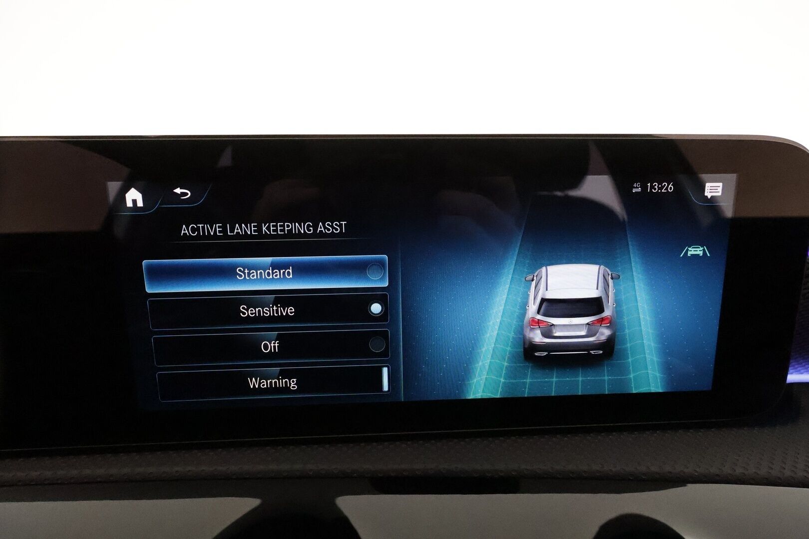 Mercedes-Benz A 2022 250 e A Business Edition **Distronic+ / Widescreen / LED / Navi / Puolinahat / P.kamera** - 1.Om Suomi-auto / Kahdet renkaat aluvanteilla