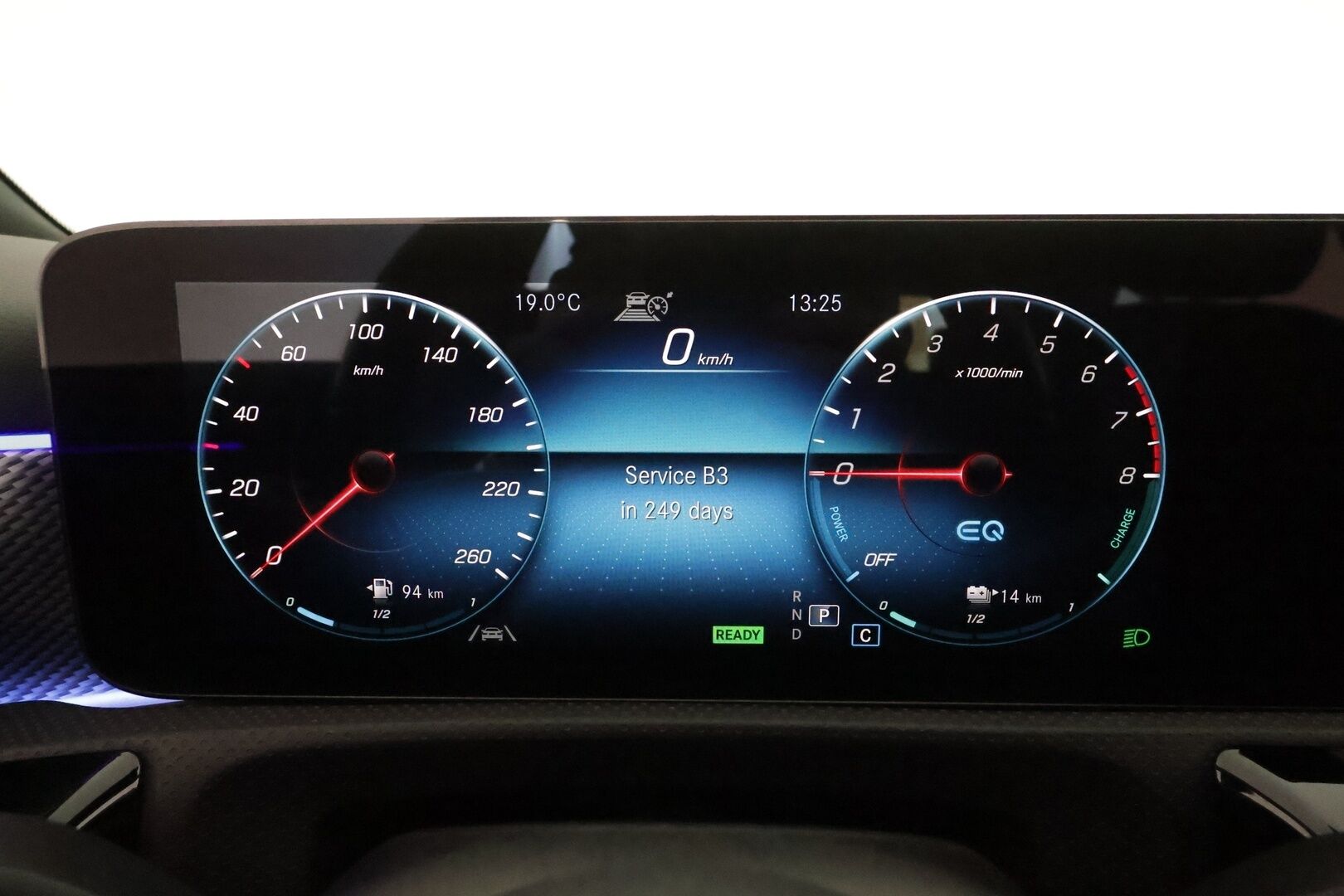 Mercedes-Benz A 2022 250 e A Business Edition **Distronic+ / Widescreen / LED / Navi / Puolinahat / P.kamera** - 1.Om Suomi-auto / Kahdet renkaat aluvanteilla