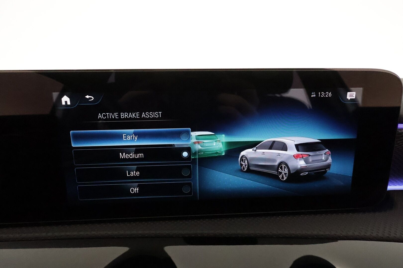Mercedes-Benz A 2022 250 e A Business Edition **Distronic+ / Widescreen / LED / Navi / Puolinahat / P.kamera** - 1.Om Suomi-auto / Kahdet renkaat aluvanteilla