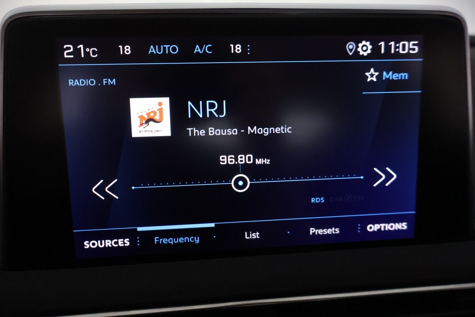 Peugeot 3008 2022 Active Pack PureTech 130 EAT8-automaatti - Facelift | LED | Hihna tehty 2/2026 | Vakkari | APP-Connect 