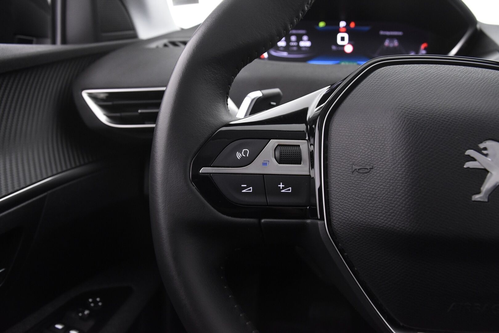 Peugeot 3008 2022 Active Pack PureTech 130 EAT8-automaatti - Facelift | LED | Vakkari | APP-Connect 