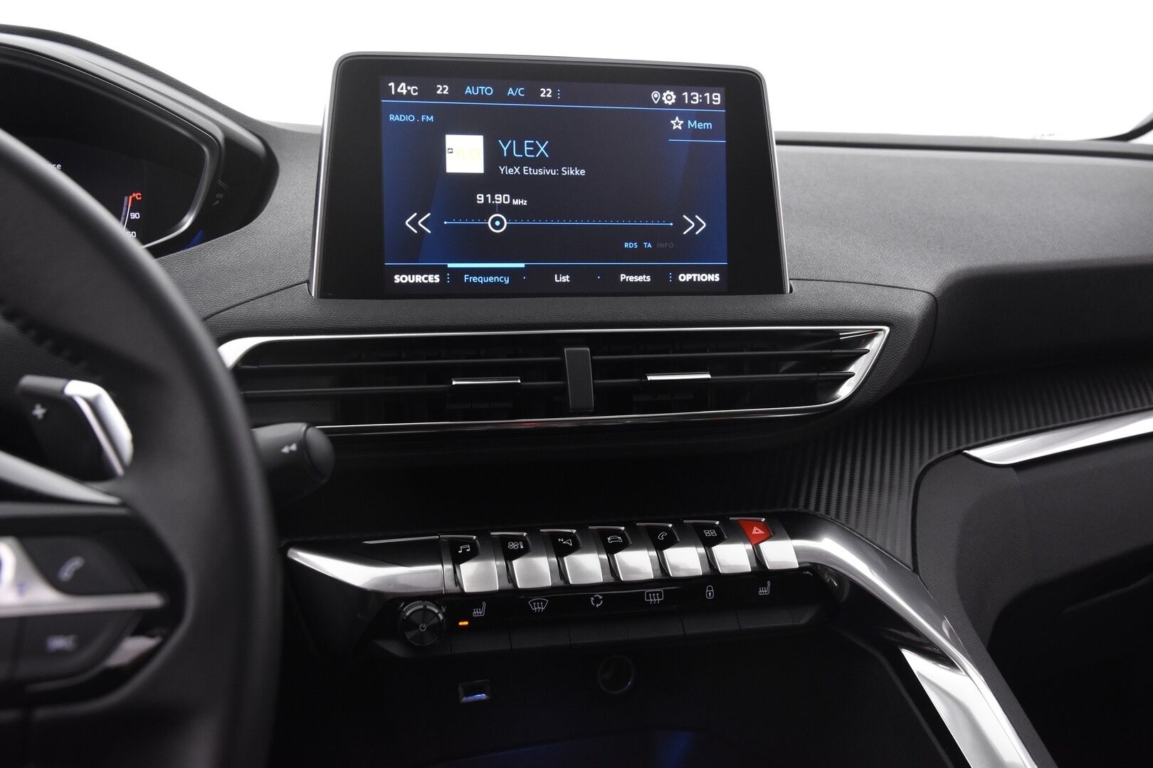 Peugeot 3008 2022 Active Pack PureTech 130 EAT8-automaatti - Facelift | LED | Vakkari | APP-Connect 