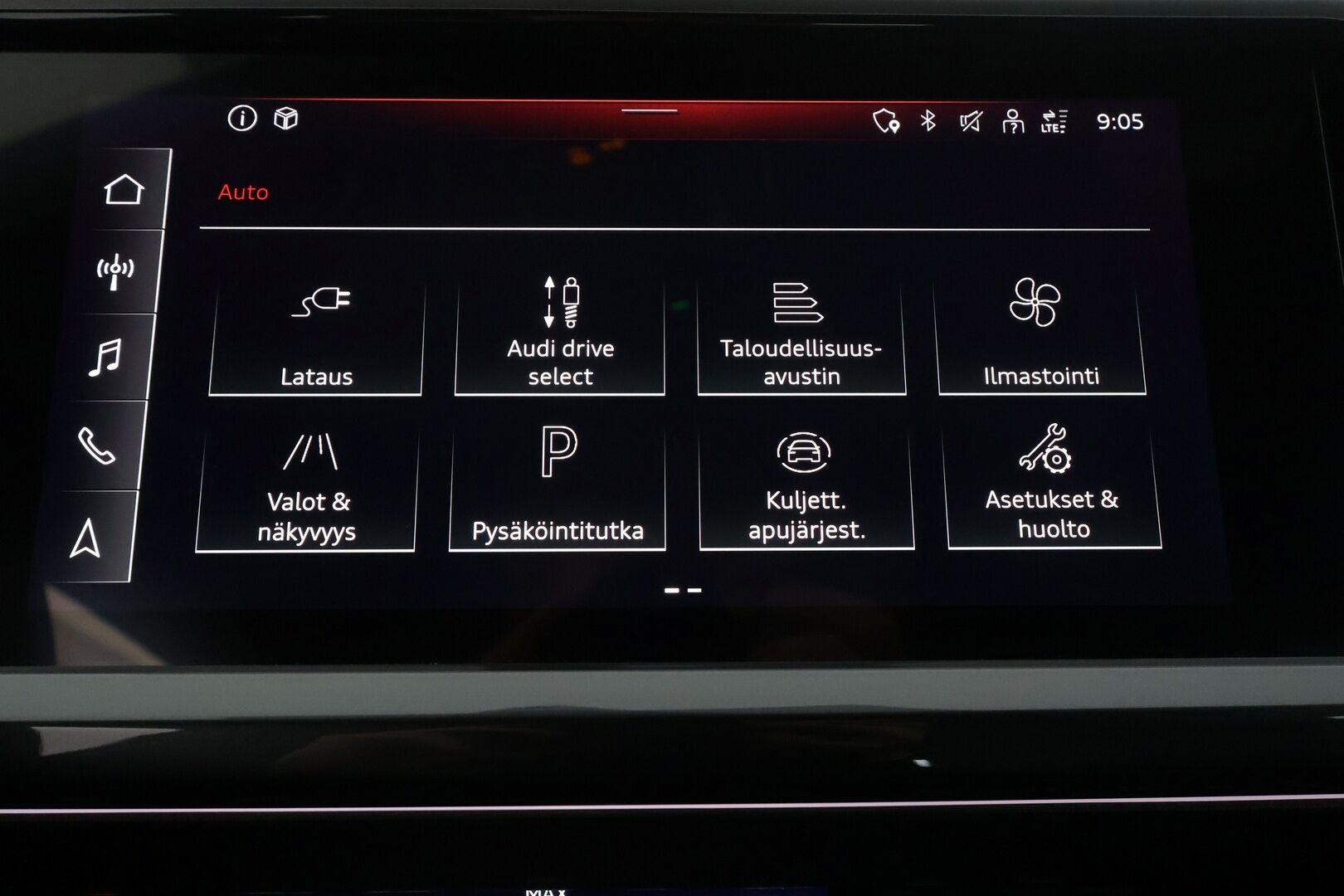 Audi Q4 e-tron 2022 Edition 40 e-tron - | ACC | ILP | Puolinahat | S-Line sisäpaketti | Sporttipenkit | P.kamera | Navi | Keyless | LED | Merkkihuollot | 1-om suomiauto | 2x renkaat aluin |